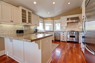 1908 Newman Pl, Mountain View CA  94043-2988 exterior
