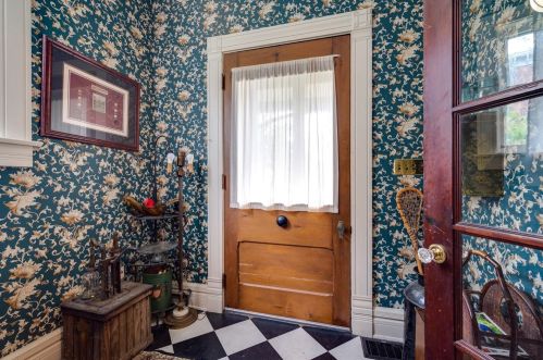 268 South St, Wilmington OH  45177-1696 exterior