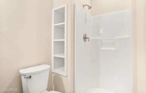 700 Sunset Cir, Beaufort SC  29906-9426 exterior