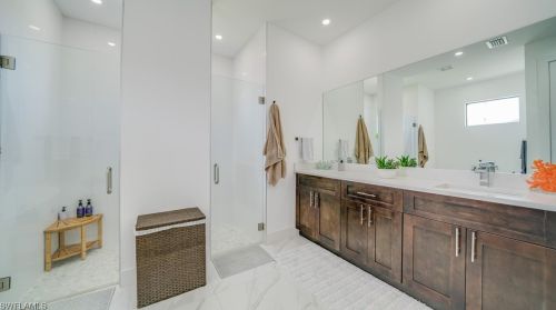 1013 6th Ave, Cape Coral FL  33909-1365 exterior