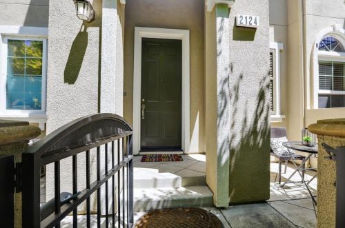2124 Lindsey Ct, San Jose, CA 95125-6646