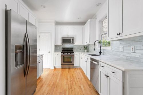 1405 Densmore Cir, Mount Pleasant SC  29466-9040 exterior