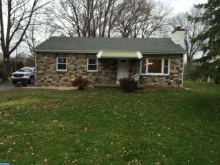 1831 Ardin Dr, Norristown, PA 19403-2701