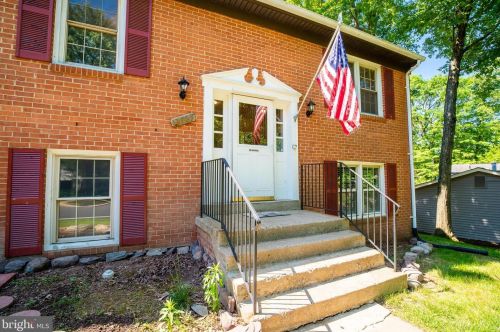 12983 Orleans St, Woodbridge, VA 22192-3723