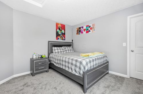 104 Glen Crossing Dr, Pataskala OH  43062-7090 exterior