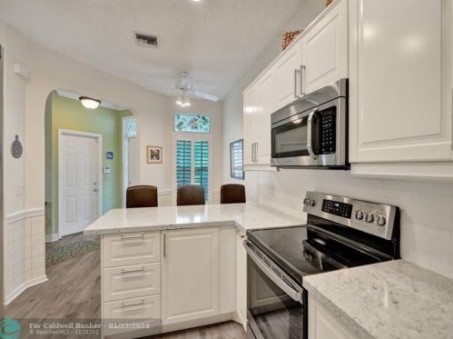 7725 Mansfield Hollow Rd, Delray Beach FL  33446-3375 exterior