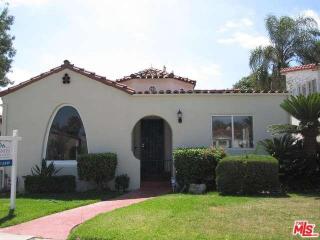 4311 Sutro Ave, Los Angeles, CA 90008-3925