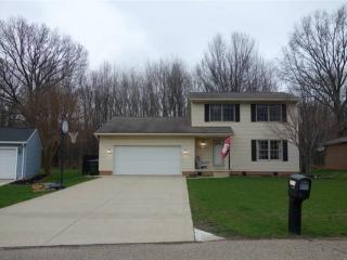 5936 Drenta Cir, Harmon, OH 44662-8609