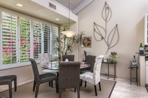 111 Mission Hills Dr, Rancho Mirage CA  92270-1477 exterior