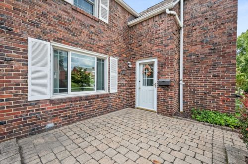 4310 Mckee Dr, Pittsburgh, PA 15236-1730