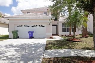 1133 184th Ter, Hollywood FL  33029-3629 exterior