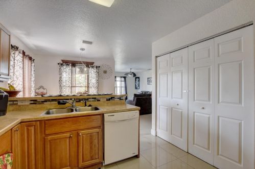 1225 30th St, West Palm Beach, FL 33404-3531