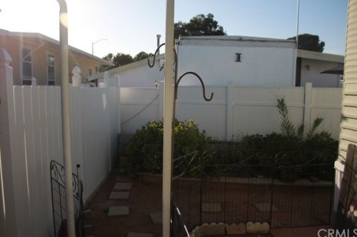 6223 Beachcomber Dr, Long Beach, CA 90803-2303