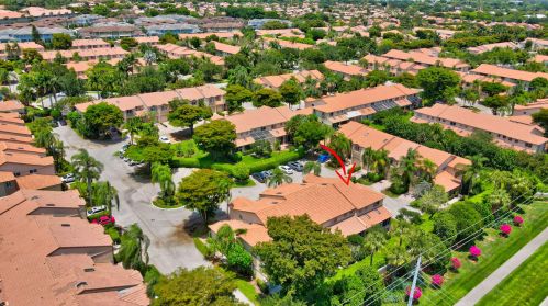 6798 Via Regina, Boca Raton FL  33433-3927 exterior