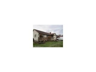 475 Robinson Rd, Campbell, OH 44405-1953