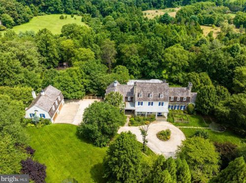 480 River Bend Rd, Great Falls, VA 22066-4016