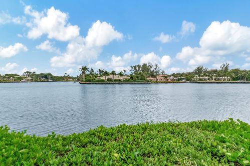 1391 Estuary Trl, Delray Beach FL  33483-5934 exterior