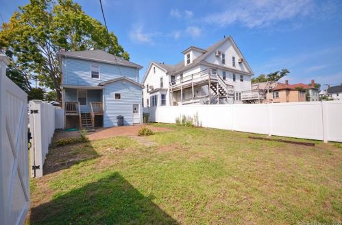 78 Lincoln Ave, United States Coast Guard Ac CT  06320-5145 exterior