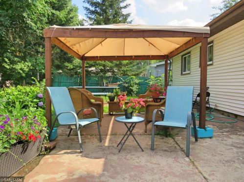 298 4th Ave, Newport, MN 55055-1425