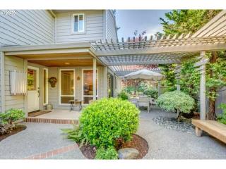 7733 Arbor Glen Ct, Wilsonville, OR 97070-8469