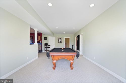 15840 Parnell Ct, Haymarket VA  20169-1667 exterior