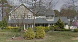 19 Framingham Ln, Shoreham, NY 11786-2037