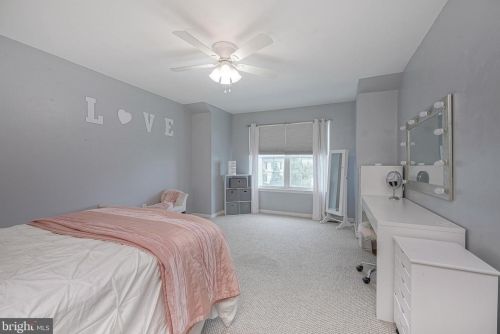 9 Flemish Way, Lumberton Township NJ  08048-4527 exterior