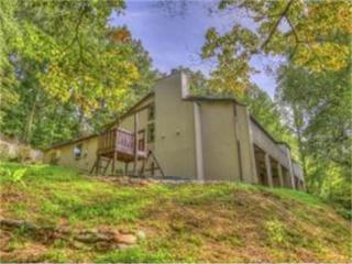 767 Canton Rd, Kingsport, TN 37663-3464