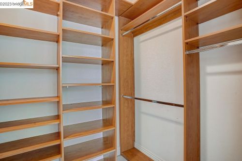 7164 Buckingham Blvd, Berkeley CA  94705-1715 exterior