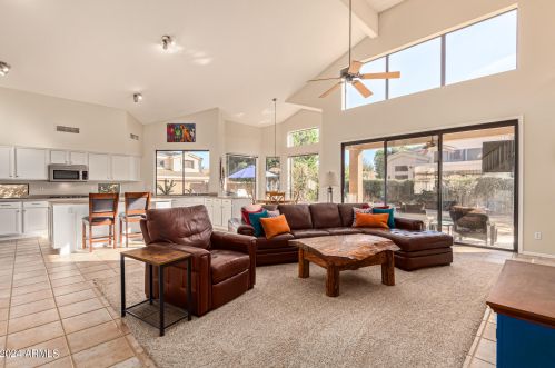 633 Honeysuckle Dr, Chandler, AZ 85248-3843