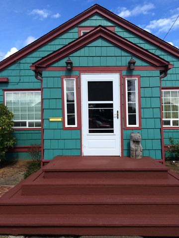339 Eklund Ave, Hoquiam WA  98550-1720 exterior