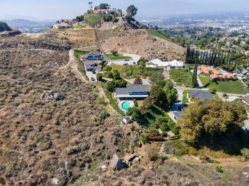 12065 Westwood Ln, Colton CA  92313-5309 exterior