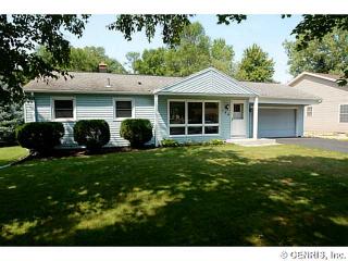 155 Barcrest Dr, Rochester, NY 14616-2223