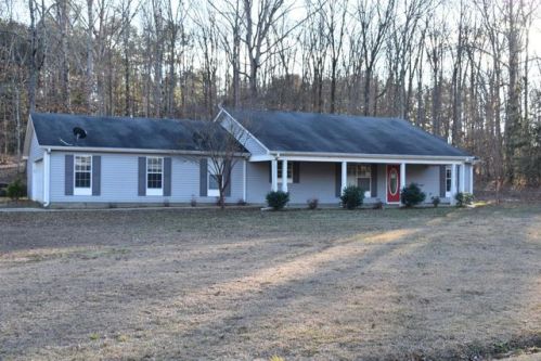 133 Rd 1410, Mooreville MS  38857-9745 exterior