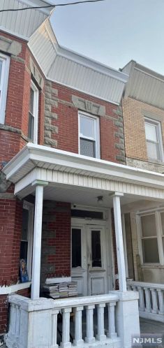 1303 9th St, North Bergen NJ  07047-1735 exterior