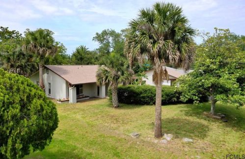 17 Fairview Ln, Palm Coast, FL 32137-8215