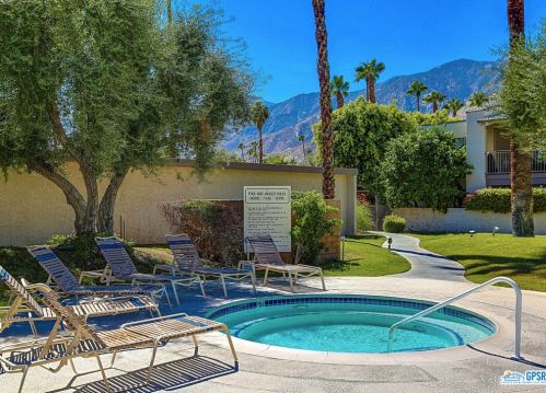 1150 Palm Canyon Dr, Palm Springs CA  92264-4402 exterior