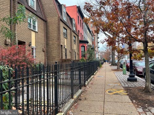 1206 11th St, Washington DC  20001-4218 exterior