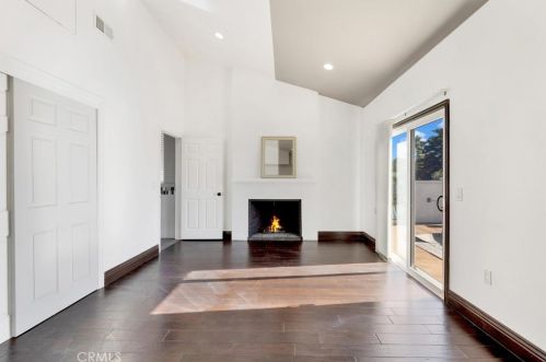 2340 Robinhood Pl, Orange CA  92867-1851 exterior