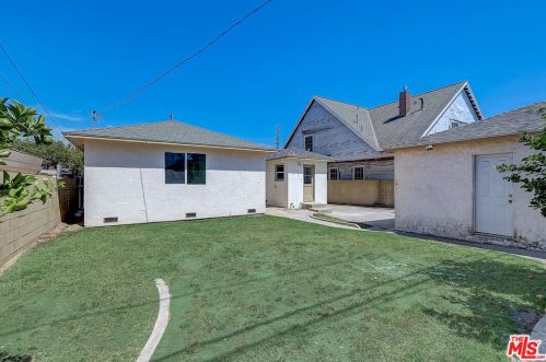 4613 Dunrobin Ave, Lakewood CA  90713-2527 exterior