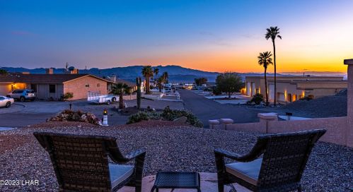 3065 Hidden Valley Dr, Lake Havasu City, AZ 86404-3956