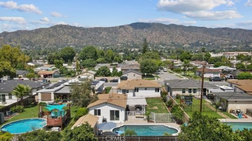 744 Carroll Ave, Glendora CA  91741-3525 exterior