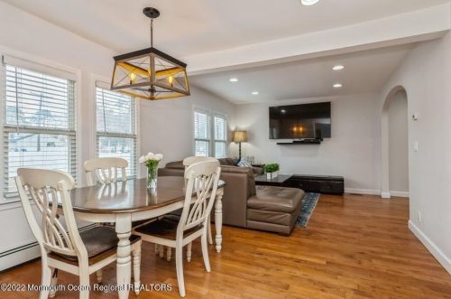 476 Jackson Ave, Bricktown NJ 08723-5162 exterior