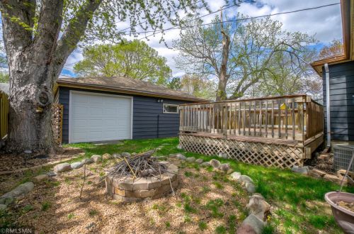 226 8th Ave, South Saint Paul MN  55075-2208 exterior