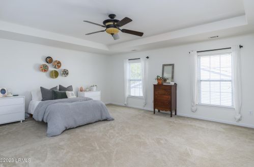 8 Waccamaw Way, Beaufort SC  29906-6002 exterior