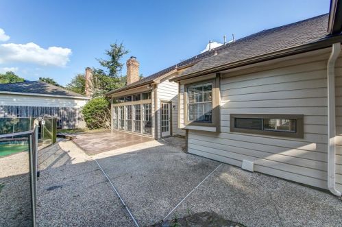 5631 Spring Lodge Dr, Humble TX 77345-1470 exterior