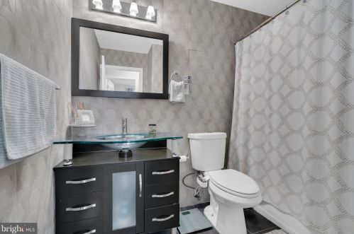 71 Harrington Cir, Willingboro NJ  08046-1823 exterior