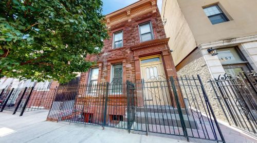 34-55 9th St, Long Island City, NY 11106-3935