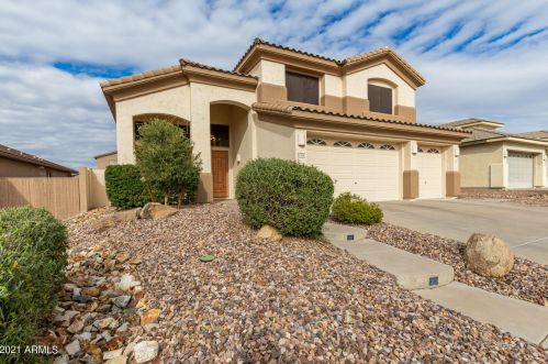7314 Minton Cir, Mesa, AZ 85207-2067