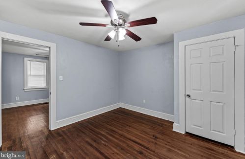 302 Franklin Ave, Beverly NJ  08010-1808 exterior